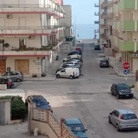 La Casa Di Annetta غالّيبولي